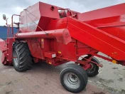 Kombajn zbozowy Massey Ferguson 430.Sprowadzony