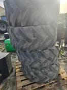 Opona 400.70.20 cale 4 szt.ladowarka .fortschritt