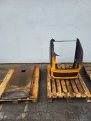 Maska komplet renault ares 616 RZ