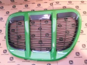 Grill boczny wlotu powietrza w masce ciągnika John Deere AL174451