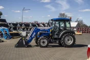 Sonarol Łyżka Szufla 4w1 Miniładowarka Giant Schaffer Avant Multione