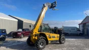 Ładowarka teleskopowa WOLF 3350T udźwig 3,5 T, wys. podnoszenia 7 m.