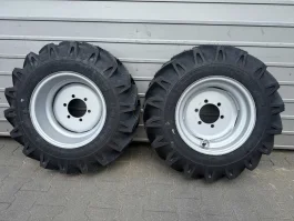 Komplet kół balonowych 10x15,3 jodełka URSUS C330 C360 nowe BKT